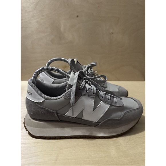 New Balance Other - New Balance 237 Mens 7 D Grey White Lifestyle Sneakers Shoes Casual MS237GE